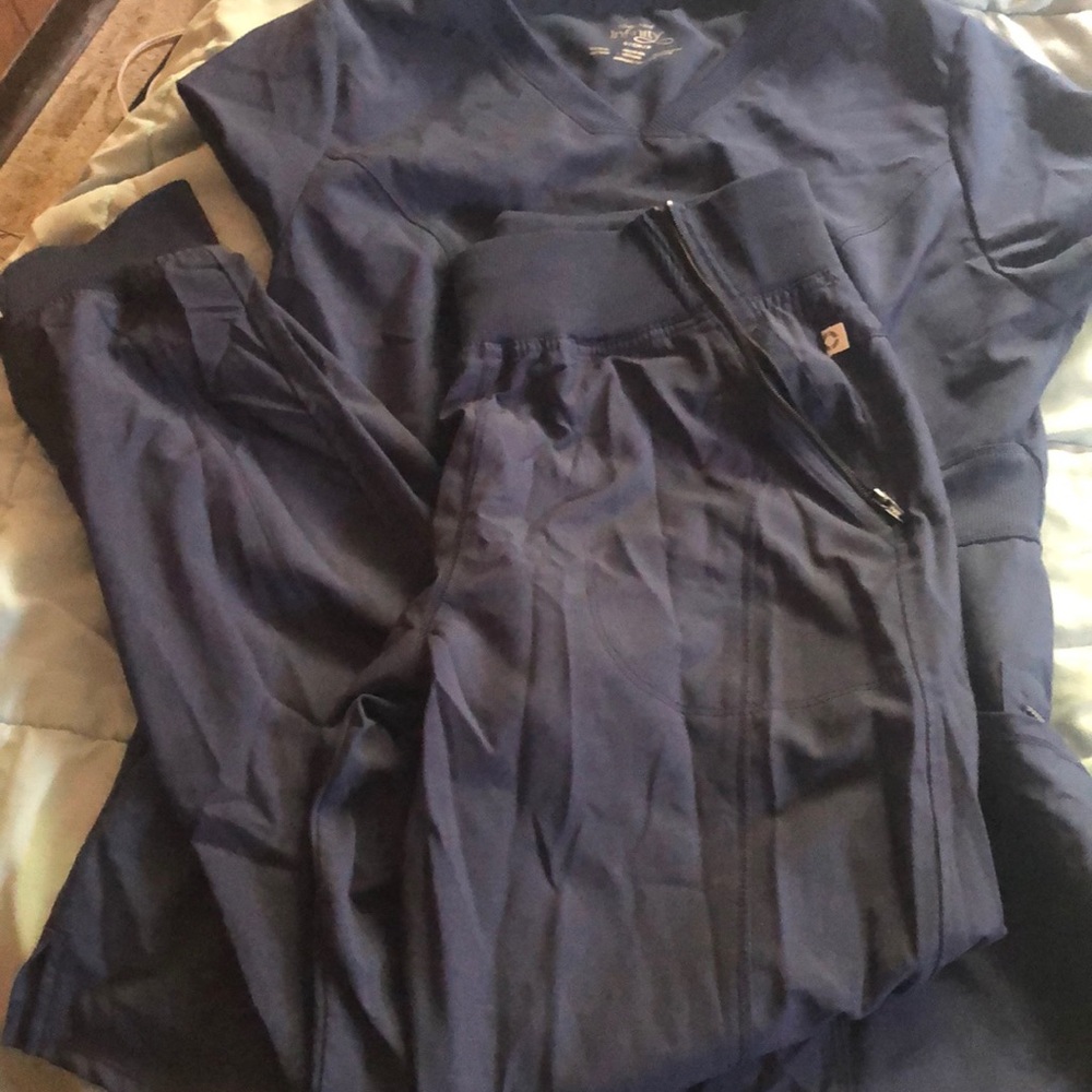 Navy blue Cherokee infinity jogger set